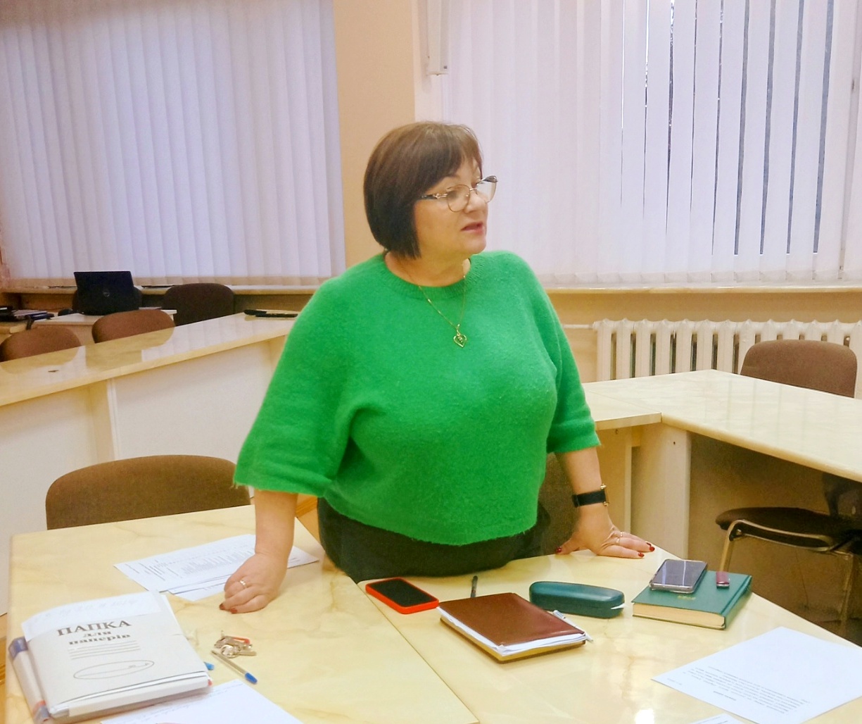 Надія Дробик веде засідання НМР